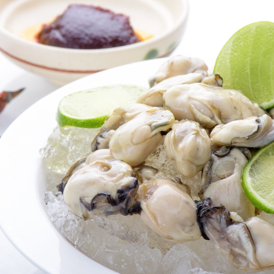 Buy Seafood: Shucked Fresh Oysters @ BC Live Spot Prawns & Seafood